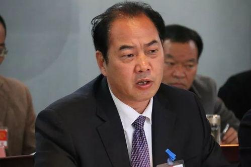 吃瓜群众吴导翻牌了吗视频,吃瓜群众热议背后的真相