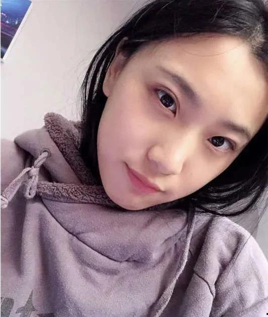 蓉儿吃蜜瓜和团子视频,蜜瓜与团子美食之旅