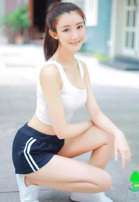 清纯校花吃瓜事件视频