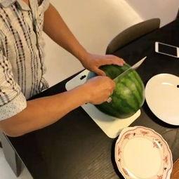 夏天吃瓜卡点视频,卡点视频带你解锁吃瓜新乐趣
